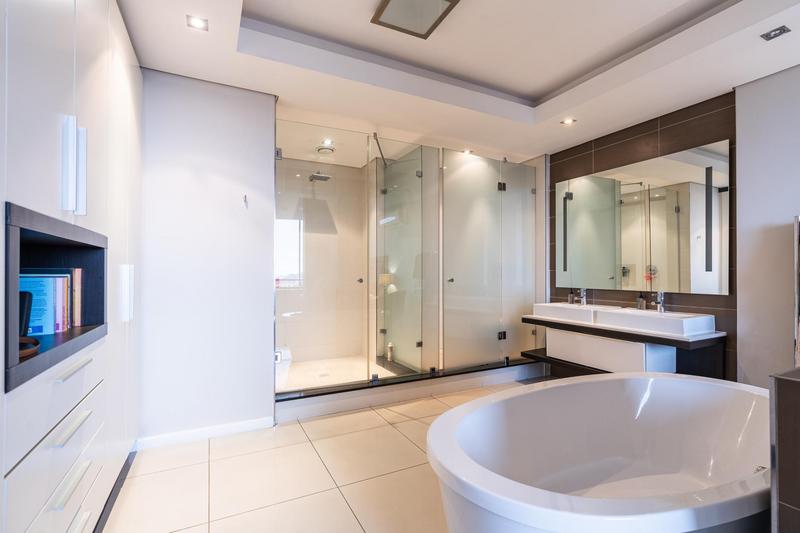 2 Bedroom Property for Sale in Century City Western Cape